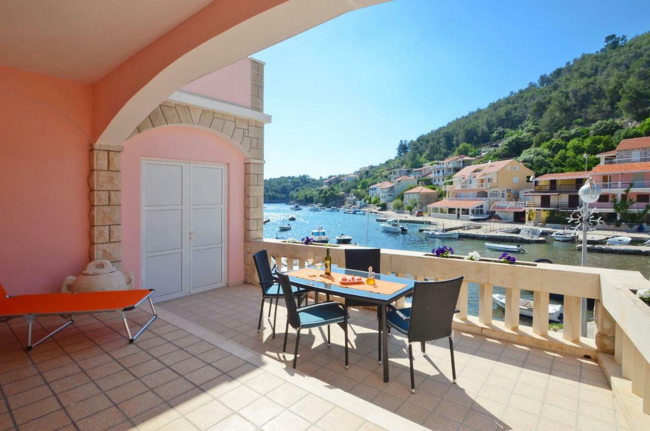 Apartment Jakov Grscica Prižba Esterno foto
